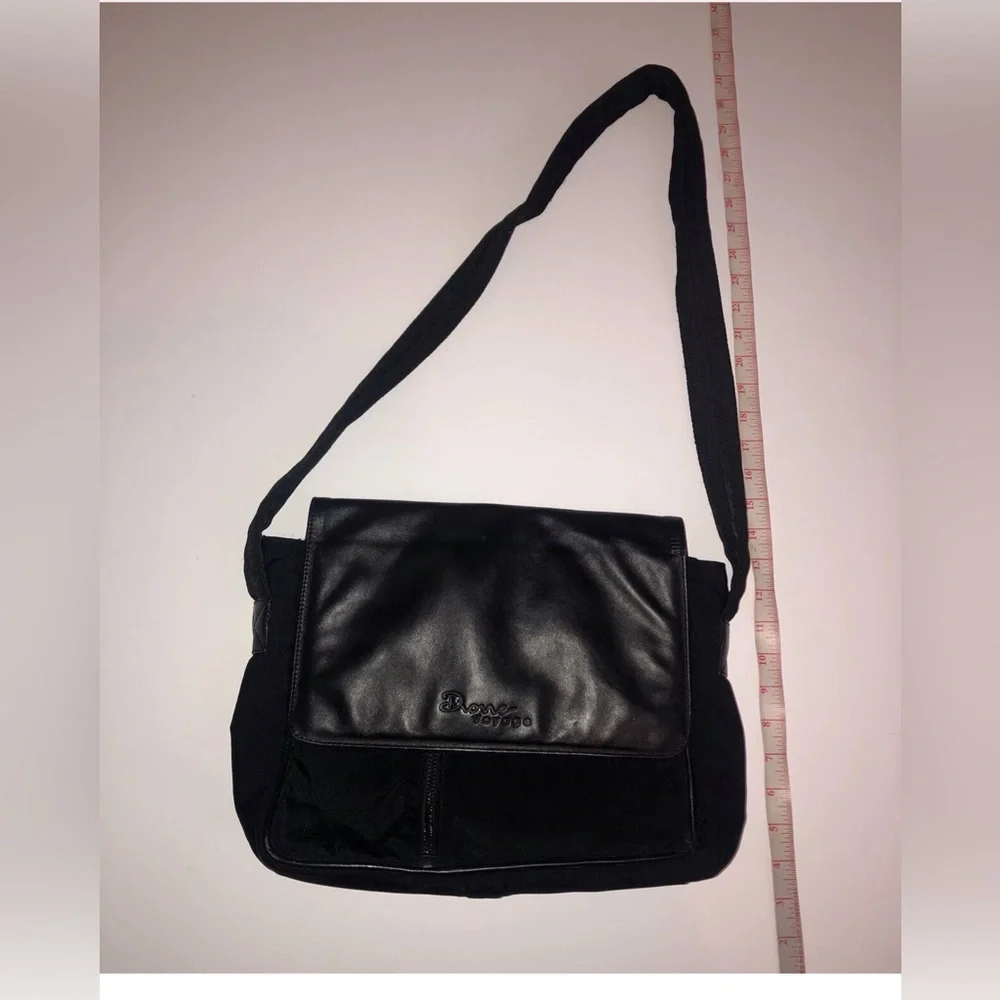 Unisex Messenger Bag Structured Sleek Onyx Vegan Leather Multi-Pocket Satchel